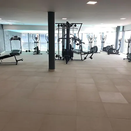 Casa Casu New Stunning 3 Bed Raised Ground Floor & Huge Balcony With Sea Pool & Mountain View Indoor & Outdoor Swimming Pools & Gym Walking Distance To Port Traveller Award 2023 에스테포나