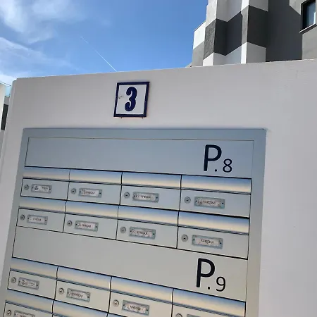 Apartment Casa Casu: Beachfront With Sea Views And Dual Pools