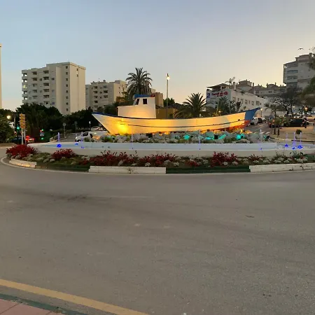 Casa Casu New Stunning 3 Bed Raised Ground Floor & Huge Balcony With Sea Pool & Mountain View Indoor & Outdoor Swimming Pools & Gym Walking Distance To Port Traveller Award 2023 Apartamento *