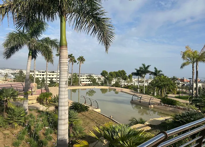 Casa Casu New Stunning 3 Bed Raised Ground Floor Apartment&huge Balcony With Sea Pool&mountain View Indoor&outdoor Swimming Pools&gym Walking Distance To Port Traveller Award 2023 Apartamento *