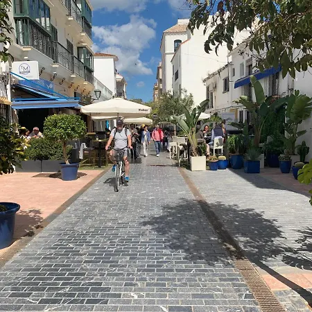 Casa Casu New Stunning 3 Bed Raised Ground Floor & Huge Balcony With Sea Pool & Mountain View Indoor & Outdoor Swimming Pools & Gym Walking Distance To Port Traveller Award 2023 *