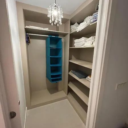 Daire Casa Casu New Stunning 3 Bed Raised Ground Floor & Huge Balcony With Sea Pool & Mountain View Indoor & Outdoor Swimming Pools & Gym Walking Distance To Port Traveller Award 2023 *