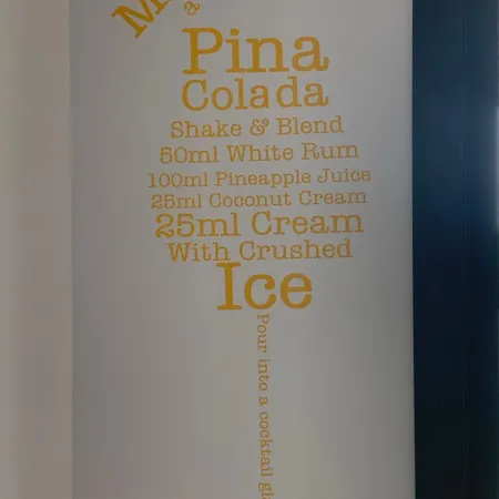 Casa Casu New Stunning 3 Bed Raised Ground Floor & Huge Balcony With Sea Pool & Mountain View Indoor & Outdoor Swimming Pools & Gym Walking Distance To Port Traveller Award 2023 Daire *