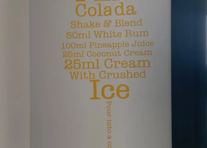 Casa Casu New Stunning 3 Bed Raised Ground Floor & Huge Balcony With Sea Pool & Mountain View Indoor & Outdoor Swimming Pools & Gym Walking Distance To Port Traveller Award 2023 شقة *